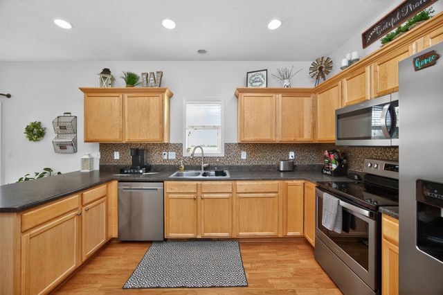 632 SE 18th Street, Grimes, IA 50111