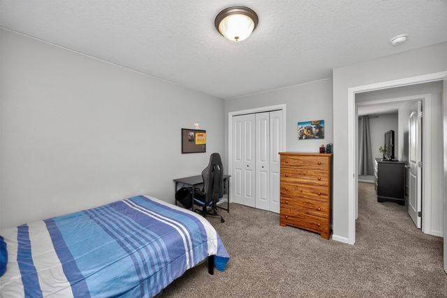 632 SE 18th Street, Grimes, IA 50111