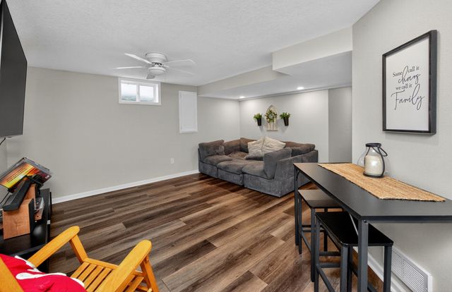 632 SE 18th Street, Grimes, IA 50111