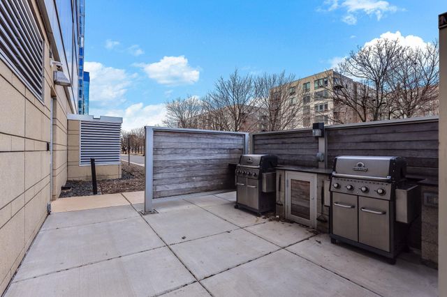 8151 33rd Avenue S 503, Bloomington, MN 55425