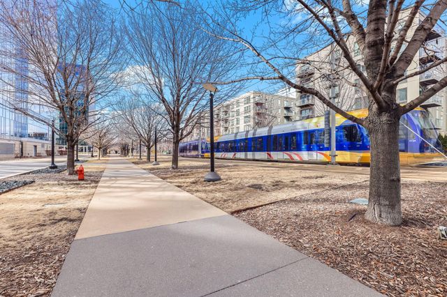 8151 33rd Avenue S 503, Bloomington, MN 55425