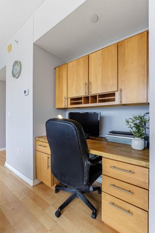 8151 33rd Avenue S 503, Bloomington, MN 55425