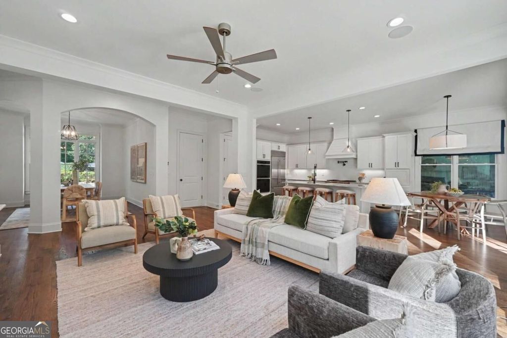 2499 Warren Road NW, Atlanta, GA 30318 — photo 4