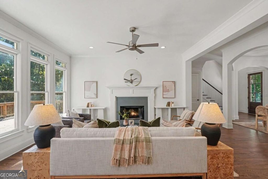 2499 Warren Road NW, Atlanta, GA 30318 — photo 5