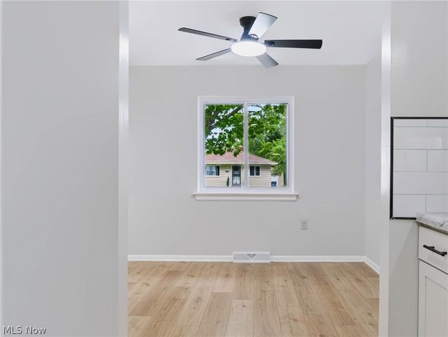 15909 Bryce Avenue, Cleveland, OH 44128