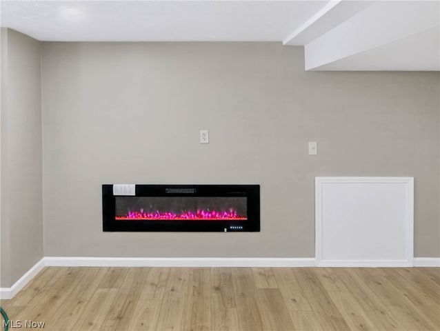 15909 Bryce Avenue, Cleveland, OH 44128