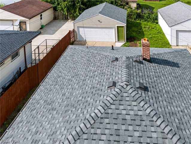 15909 Bryce Avenue, Cleveland, OH 44128