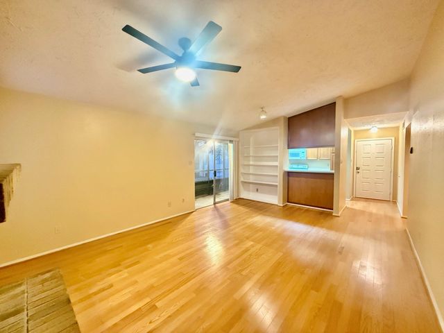 10555 Turtlewood Court 2407, Houston, TX 77072