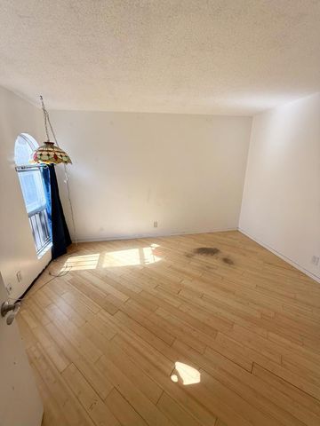 2 Mayapple Way, Irvine, CA 92612