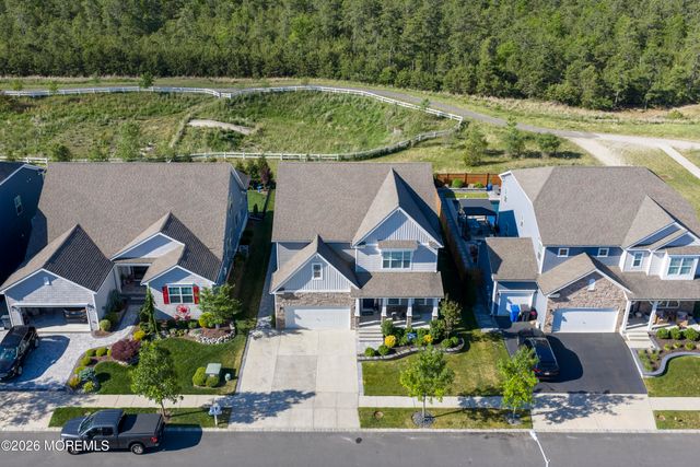 51 Ashburn Avenue, Manahawkin, NJ 08050