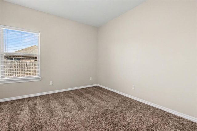8021 NW 159th Street, Edmond, OK 73013
