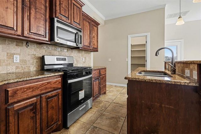 8021 NW 159th Street, Edmond, OK 73013