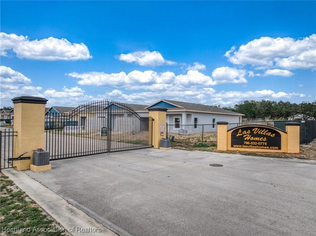 1439 Las Villas Blvd, Sebring, FL 33870