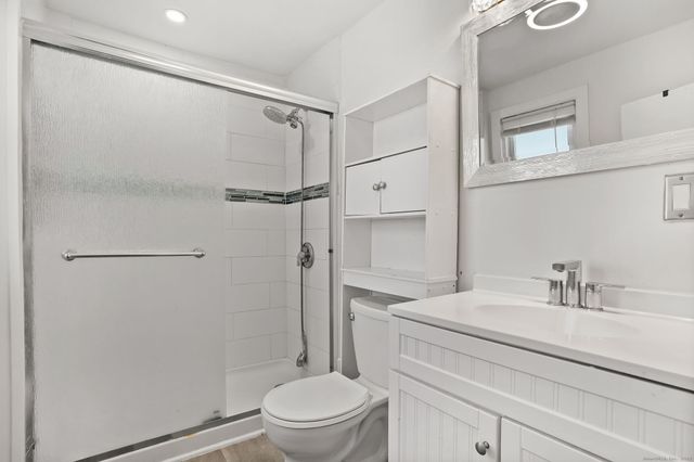 7 George Street 2, Torrington, CT 07690