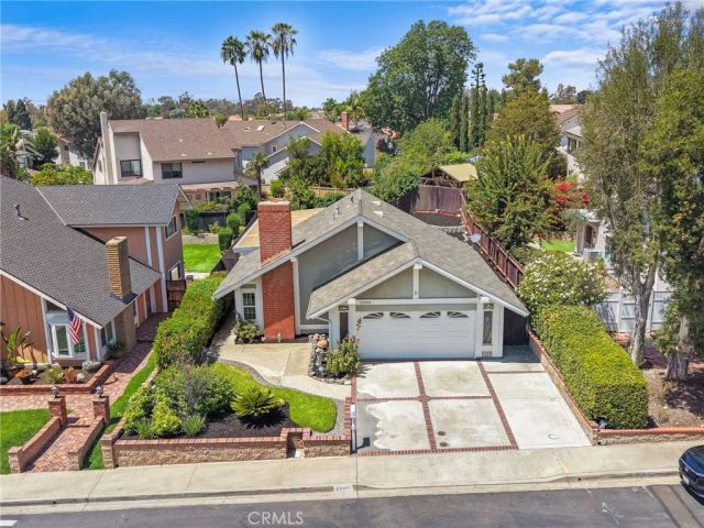22401 Silver Spur, Lake Forest, CA 92630