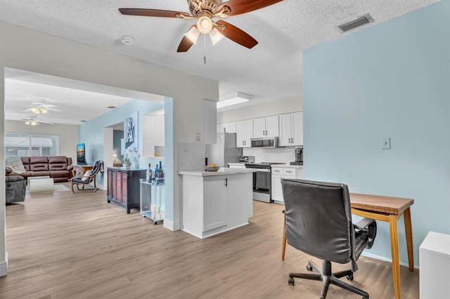 7500 NW 73rd Avenue, Tamarac, FL 33321