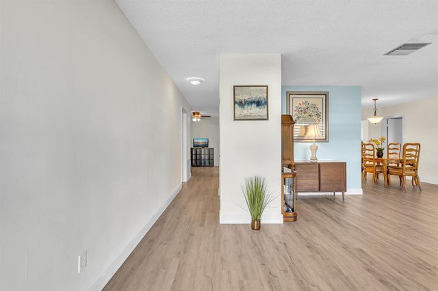 7500 NW 73rd Avenue, Tamarac, FL 33321