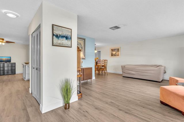 7500 NW 73rd Avenue, Tamarac, FL 33321