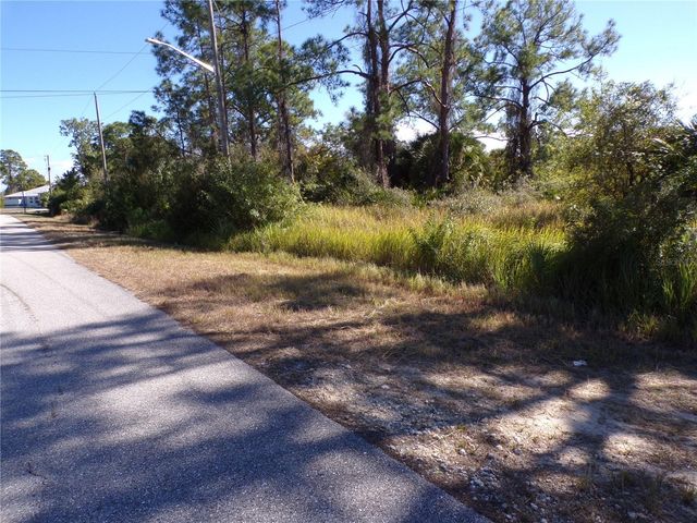 763 LONGBOW LANE, Lehigh Acres, FL 33972