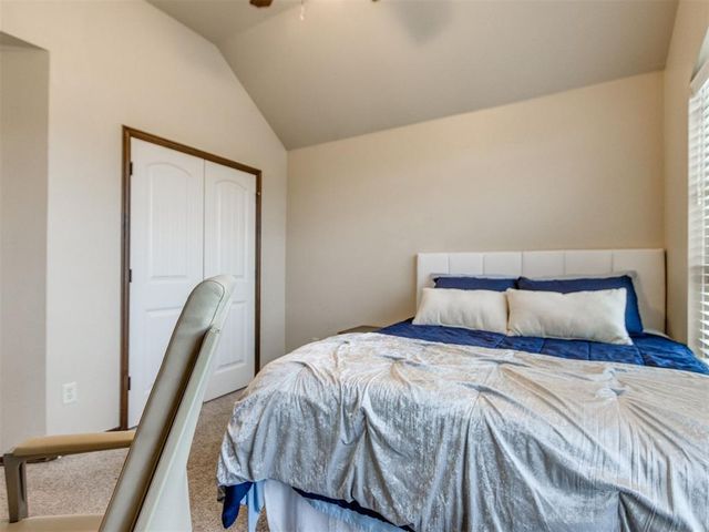 3716 Catamaran Drive, Yukon, OK 73099