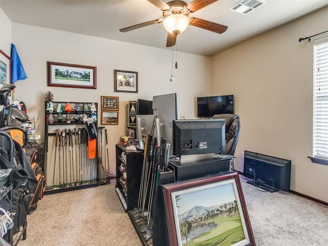 3716 Catamaran Drive, Yukon, OK 73099