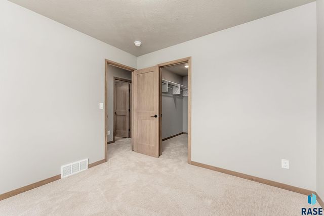 703 N Clark St Street, Lennox, SD 57039