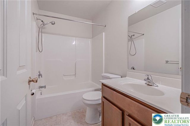 713 Blue Heron Drive, Allentown City, PA 18103