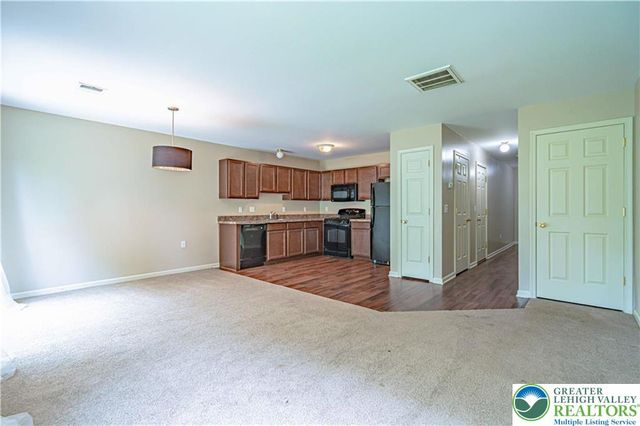 713 Blue Heron Drive, Allentown City, PA 18103