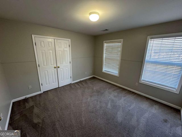 1830 Cooper Lakes Drive, Grayson, GA 30017