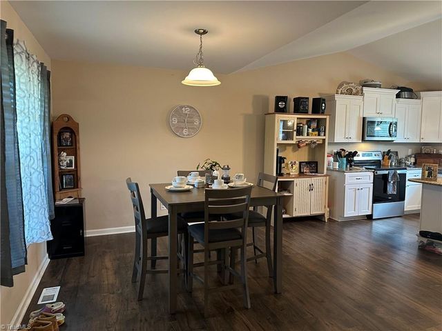 5300 S NC Highway 150, Lexington, NC 27295