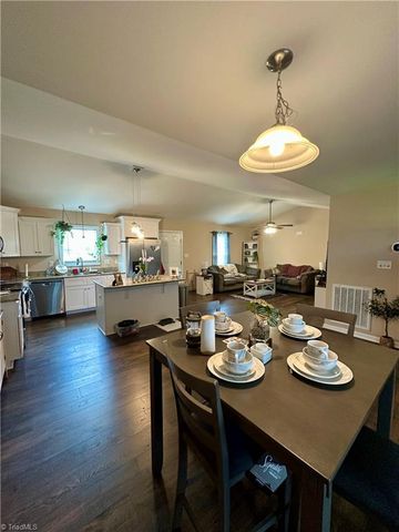 5300 S NC Highway 150, Lexington, NC 27295