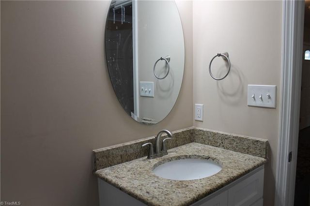 5300 S NC Highway 150, Lexington, NC 27295