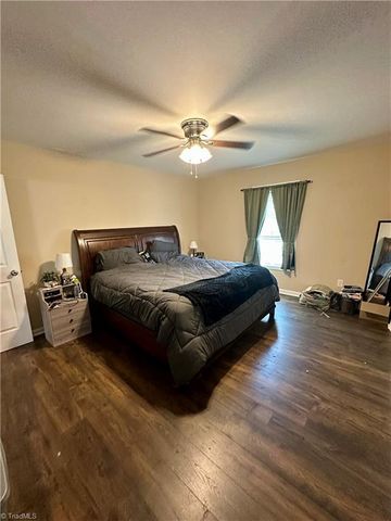 5300 S NC Highway 150, Lexington, NC 27295