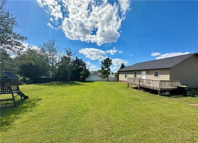 5300 S NC Highway 150, Lexington, NC 27295