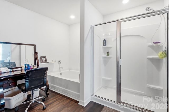 1718 Aldershot Court, Dallas, NC 28034