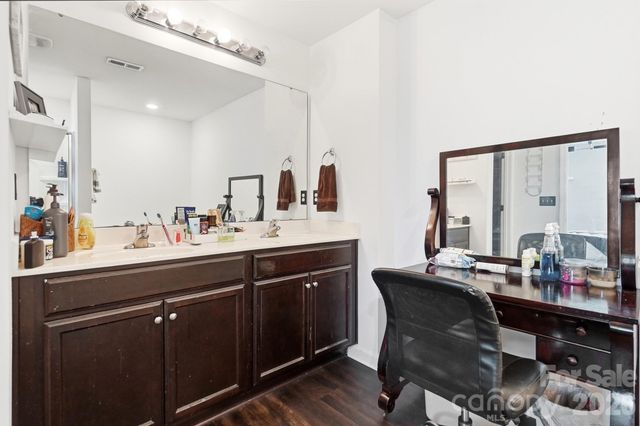 1718 Aldershot Court, Dallas, NC 28034