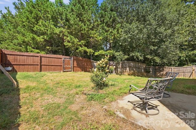 1718 Aldershot Court, Dallas, NC 28034