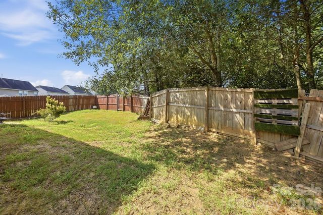1718 Aldershot Court, Dallas, NC 28034