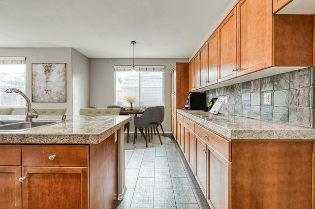 3651 W Pomegranate Lane, Fresno, CA 93711