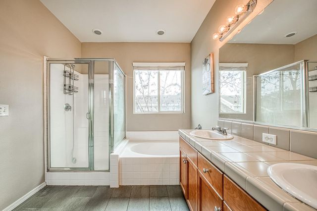 3651 W Pomegranate Lane, Fresno, CA 93711