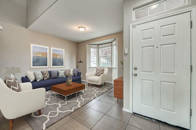 3651 W Pomegranate Lane, Fresno, CA 93711