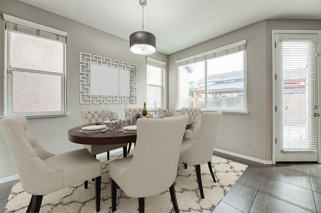 3651 W Pomegranate Lane, Fresno, CA 93711