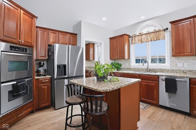 11316 Abbitt Trail, Zionsville, IN 46077