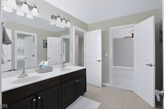 11316 Abbitt Trail, Zionsville, IN 46077