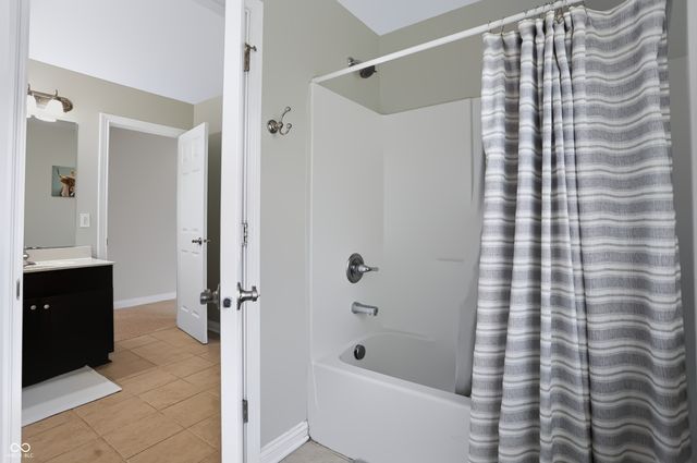 11316 Abbitt Trail, Zionsville, IN 46077