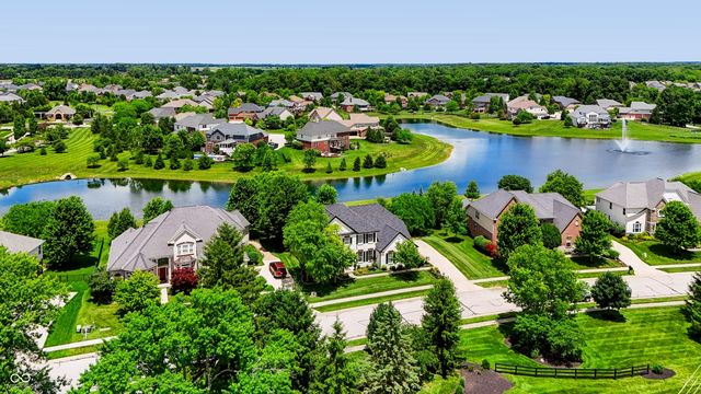 11316 Abbitt Trail, Zionsville, IN 46077