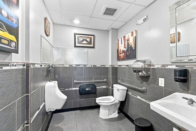 483-491 Brayton Ave., Fall River, MA 02721
