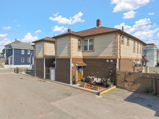 483-491 Brayton Ave., Fall River, MA 02721
