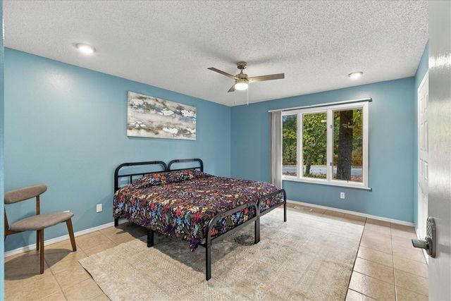 21 Hatcher Drive, Bella Vista, AR 72715