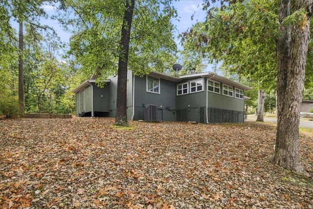 21 Hatcher Drive, Bella Vista, AR 72715